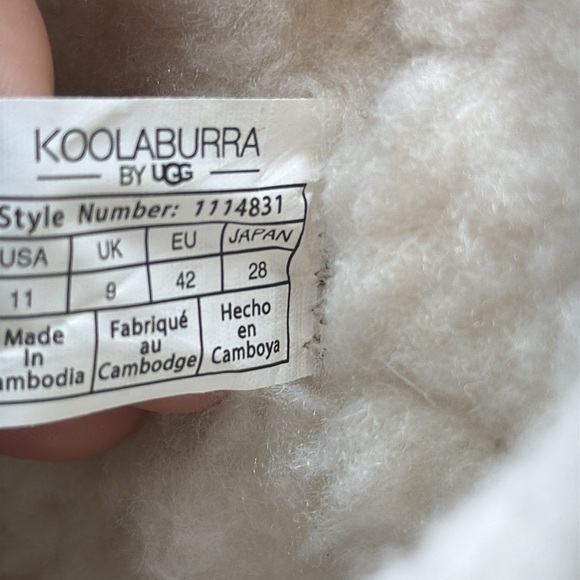 Bearpaw Women's Tan Suede Boots winter women’s size 11 - Picture 6 of 6